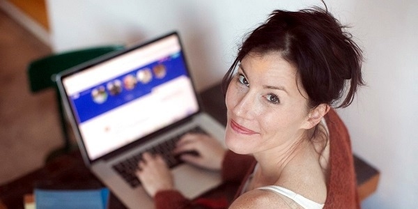 dating-seiten frauen ab 40 bildchen